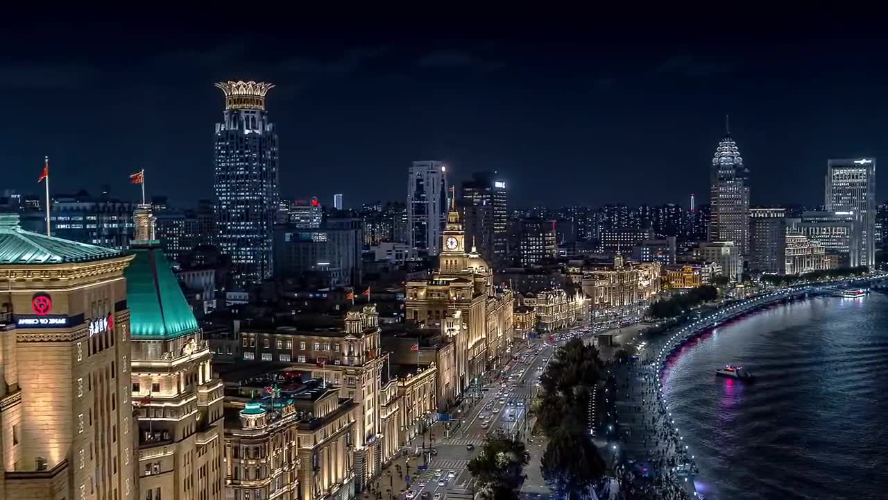 上海，繁荣与挑战并存的城市发展分析